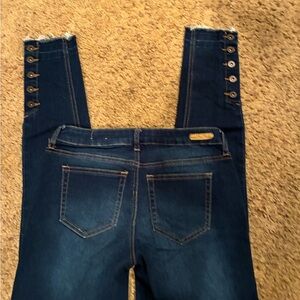 True Craft Dark Blue Denim jeans with Button Accents